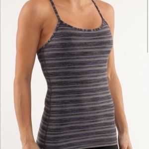 Lululemon Power Y tank - Size 6